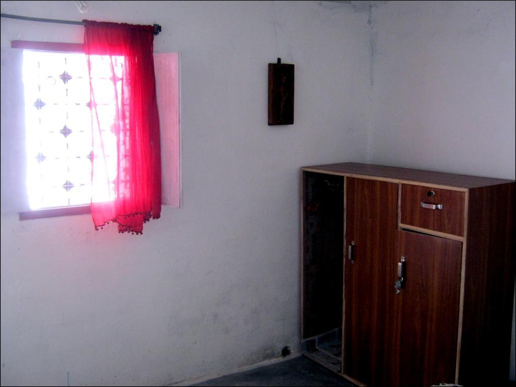 Friends In Khajuraho Apartment ภายนอก รูปภาพ