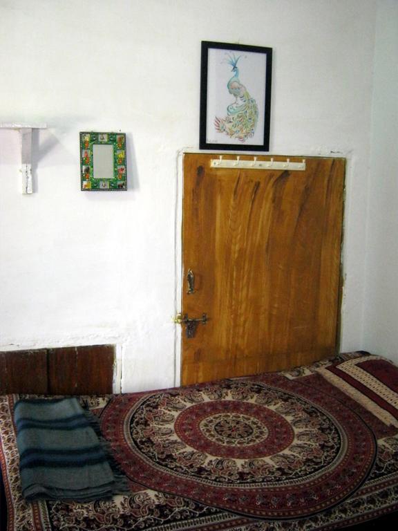 Friends In Khajuraho Apartment ภายนอก รูปภาพ